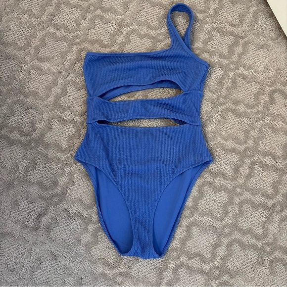 Aerie Crinkle Cut Out One Shoulder One Piece Swimsuit Electric Blue S Full Cover - Picture 3 of 8